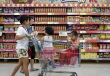 Thai consumer confidence hits 6-month high in November, survey shows