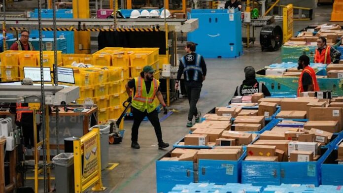 US Cyber Monday spending to hit $14