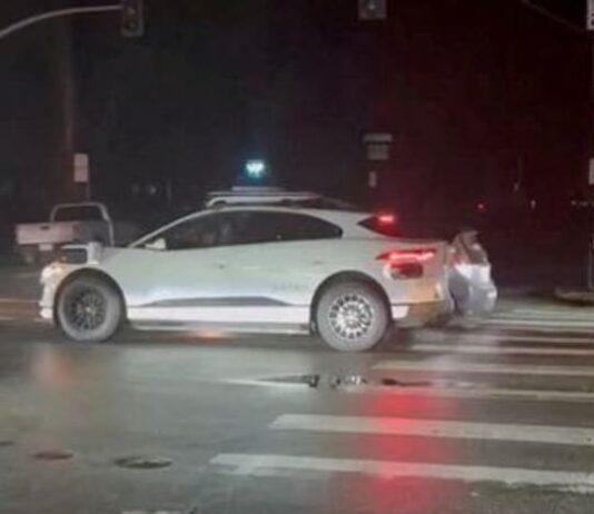 Waymo restarts robotaxis after San Francisco power outage paralysed fleet