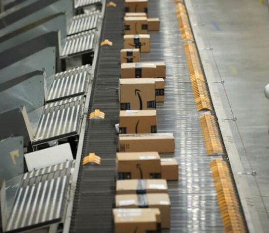 Amazon plans thousands more corporate job cuts next week: Sources