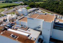 Corning forecasts first-quarter sales above estimates on strong optical fiber demand