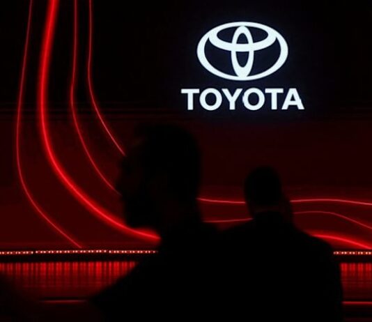 How activist investors turned a Toyota buyout into a battleground