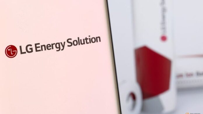 LG Energy Solution's Q4 operating loss narrows on energy storage demand