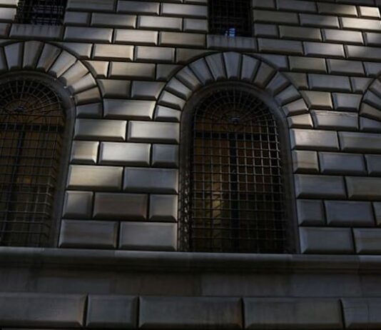 NY Fed carried out dollar/yen rate checks, source says