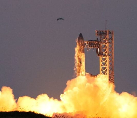 SpaceX weighs June 2026 IPO at $1.5 trillion valuation, FT says