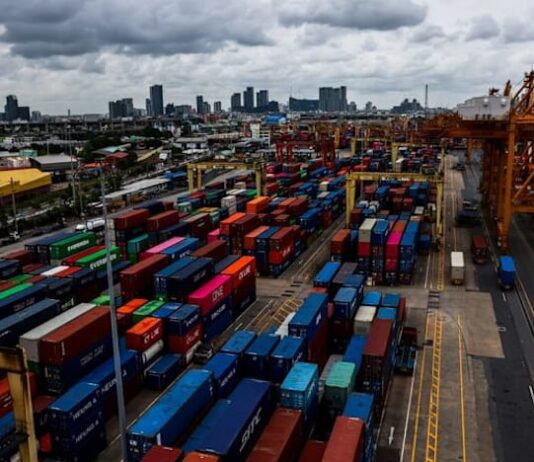Thai economy grew in last quarter of 2025 on exports and domestic demand, central bank says