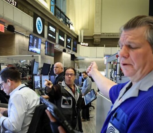 Trading Day: Out of the Greenland, into the red