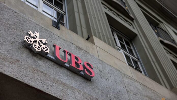 UBS explores crypto investing for select private banking clients, Bloomberg News reports