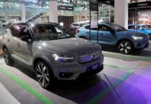 Volvo Cars recalls over 413,000 US vehicles due to rearview camera issue