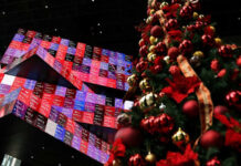 Wall Street mixed on the first trading day of 2026; precious metals resume rally