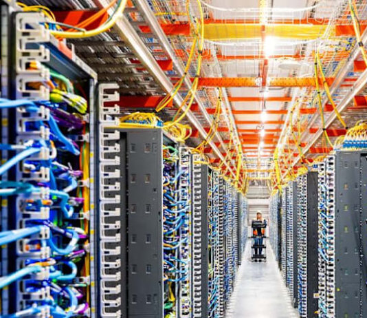 Amazon discusses AI content marketplace with publishers, The Information reports