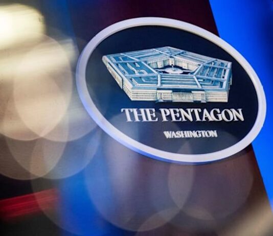Exclusive-Pentagon pushing AI companies to expand on classified networks, sources say