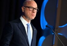 FAA says air traffic control overhaul management contract worth $1.5 billion