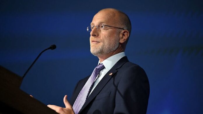 Federal Communications Commission chair backs Nexstar, Tegna merger