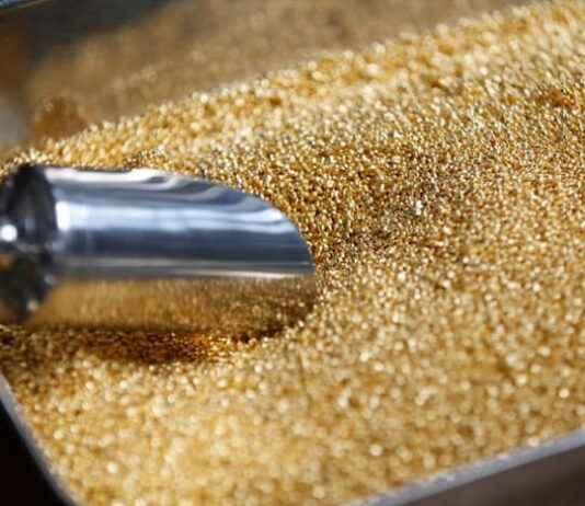 JP Morgan raises long-term gold price forecast to $4,500