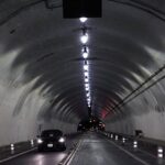 Lyft’s storm-hit outlook, 2025 surprise operating loss send shares tumbling