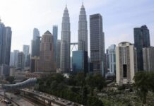 Malaysia economy likely grew at fastest pace in over a year in Q4 – Reuters poll