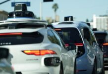 New York Governor Hochul pulls robotaxi expansion proposal