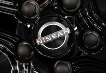 Nissan sees smaller full-year operating loss as turnaround efforts bear fruit
