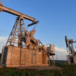 Oil prices edge lower after US, Iran extend talks