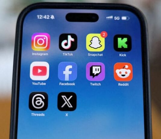 Polish ruling party plans social-media ban for children under 15