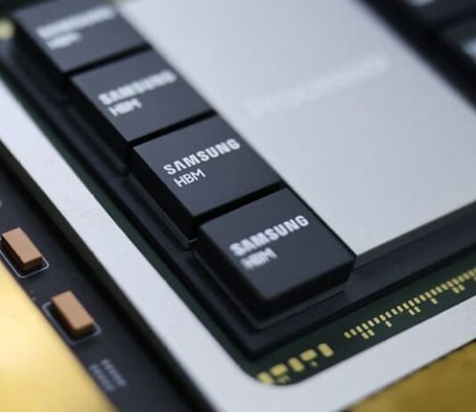 Samsung Electronics says it has shipped HBM4 chips to customers