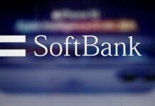SoftBank books $1.6 billion profit in third quarter