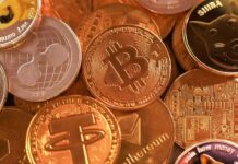 Trump-backed crypto stablecoin dips following ‘attack,’ quickly recovers