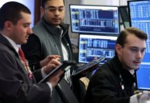 US software stocks climb as Anthropic announcement sparks relief rally