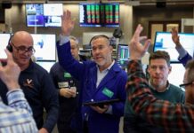 US stock futures falter on AI jitters, Nasdaq braces for steep monthly fall