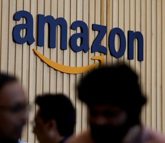 Amazon India slashes seller referral fees in retail growth push