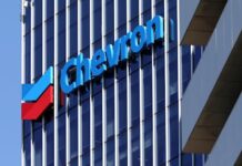 Cyclone triggers outages at major Australian LNG plants