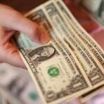 Dollar gains on scepticism over Iran war de-escalation