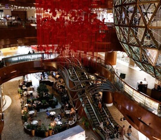 Hong Kong January retail sales rise 5.5% on sustained recovery momentum