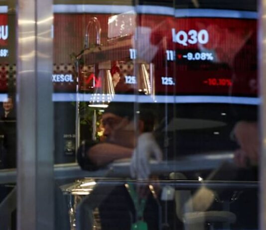 Indonesia lawmakers grill candidates for top regulatory jobs after market turmoil