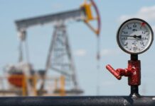 Iran war sends US crude up $10 a barrel