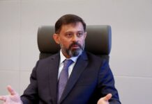 Nomura hires FX traders in Asia on bet high volatility to drive demand