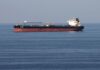 Oil extends gains as Middle East conflict threatens export facilities