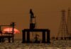 Oil price up nearly 2% in early Asian trade