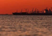 Oil prices drop more than 5% after Trump sends peace plan