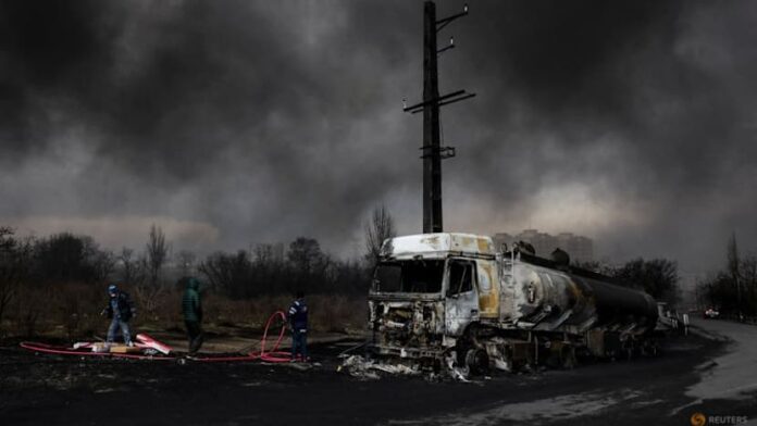 Oil soars, shares slide in Asia as Middle East conflict rages