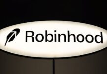 Robinhood’s $658 million private markets fund for retail investors goes public