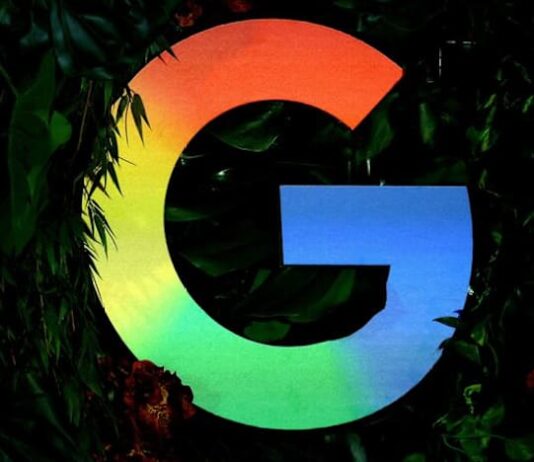 Tech giants sign energy pledge at White House ahead of midterms