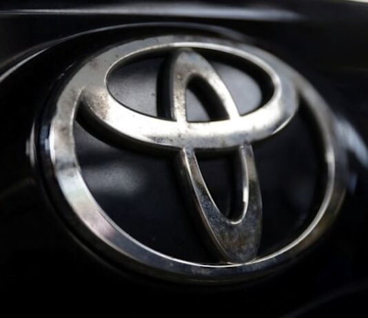 Toyota tender offer for Toyota Industries succeeds