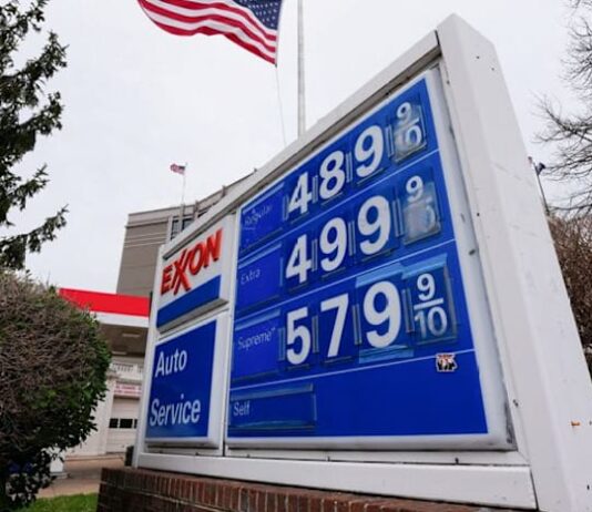 US average diesel prices cross $5 a gallon as Middle East War tests global economy