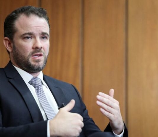 Brazil blocks prediction platforms, tightens rules to curb ‘bet-like’ products