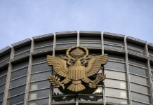 Ex-CEO, ex-CFO of bankrupt AI company charged with fraud