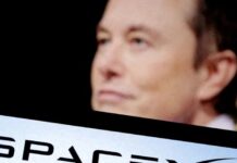 Musk asks SpaceX IPO banks to buy Grok AI subscriptions, NYT reports