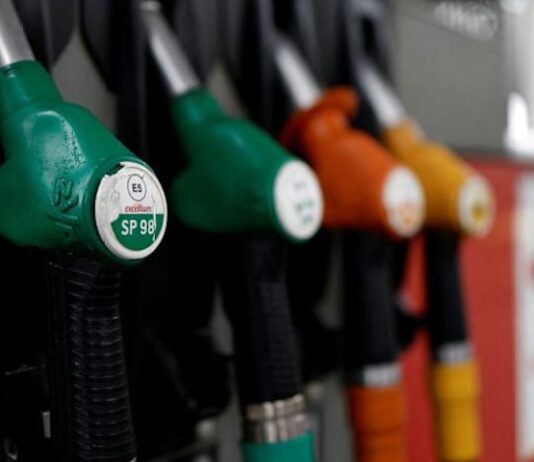 Oil prices rise 1% as no end to Iran war stand-off seems in sight
