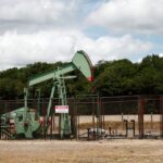 Oil prices rise 6% on fears of US-Iran ceasefire collapse